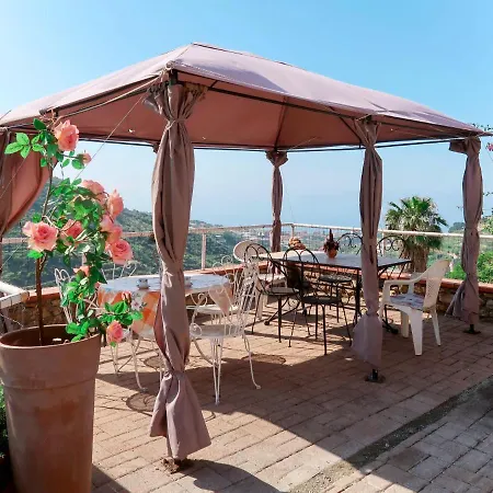 Locazione Turistica Vista Mare & Girasole - Tag202 Apartment *